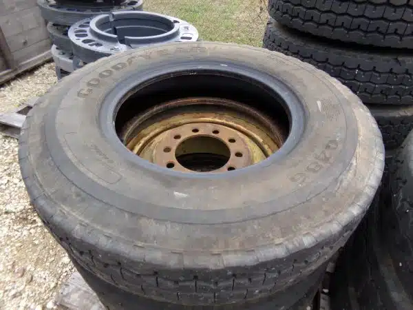 Goodyear G285 11.00R24 M916 Tires - USED - Image 2