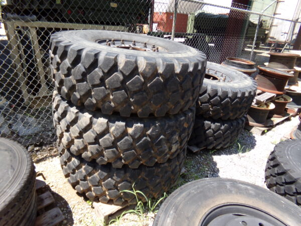 Michelin 16.00R20 MTVR 7 Ton Tires with Wheels - Image 2