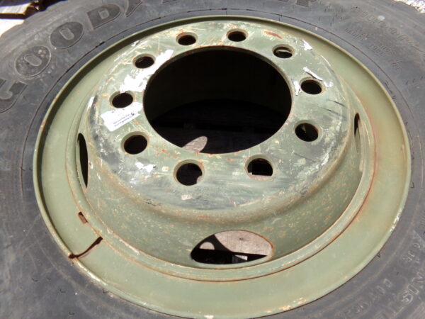 Goodyear G287 MSA 11.00R20 Tire with 10 Lug Stud-piloted Wheel - Image 2