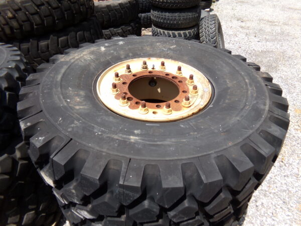 Michelin 1600 XZL MTVR 7 Ton Truck Tires & Wheels - Image 2