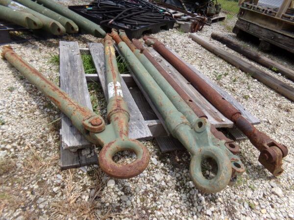 Assorted Tow Bars - Image 4