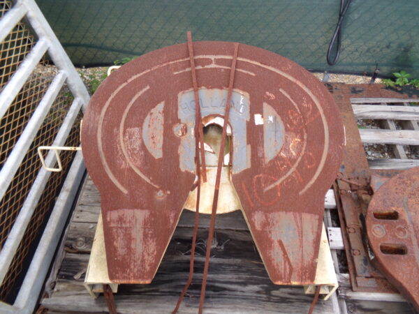 Holland 5th Wheel Assembly - Desert Tan - Image 2