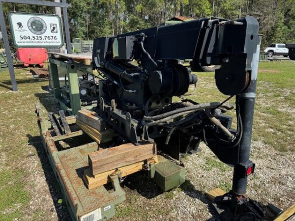FMTV Material Handling Crane - Stewart & Stevenson - Image 4