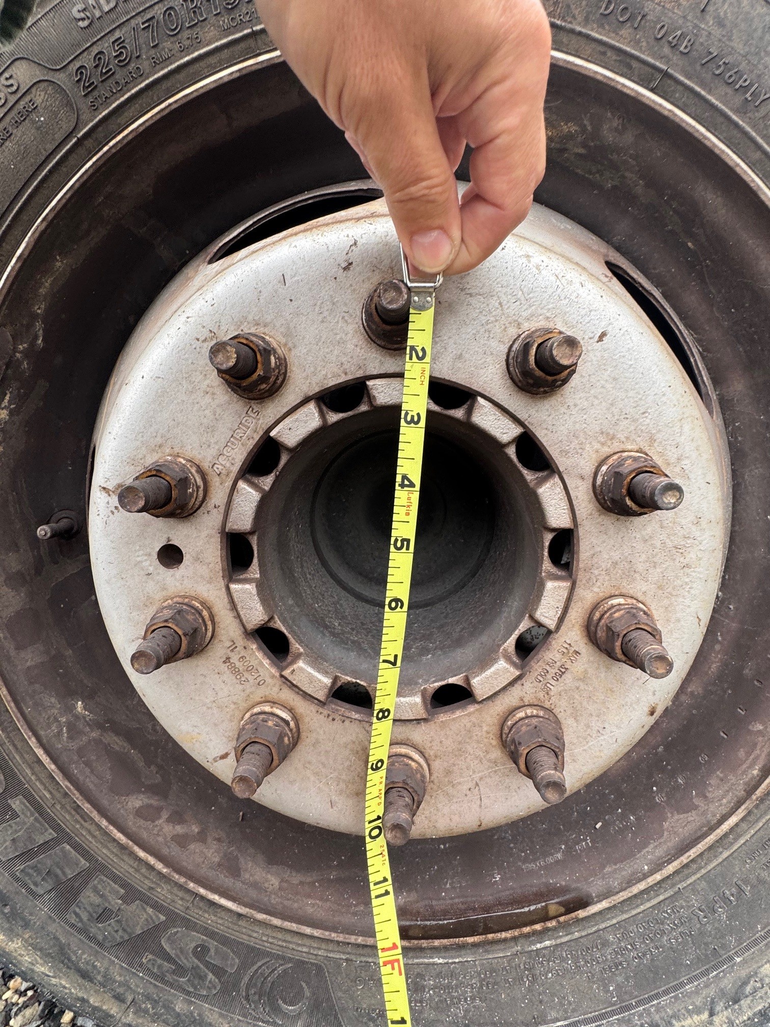 Set of Ford F550 Wheels - Image 4